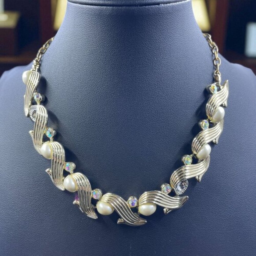 Vintage Gold‎ Pearl Crystal Necklace Elegant Glam Statement Bridal Coquette LBD
